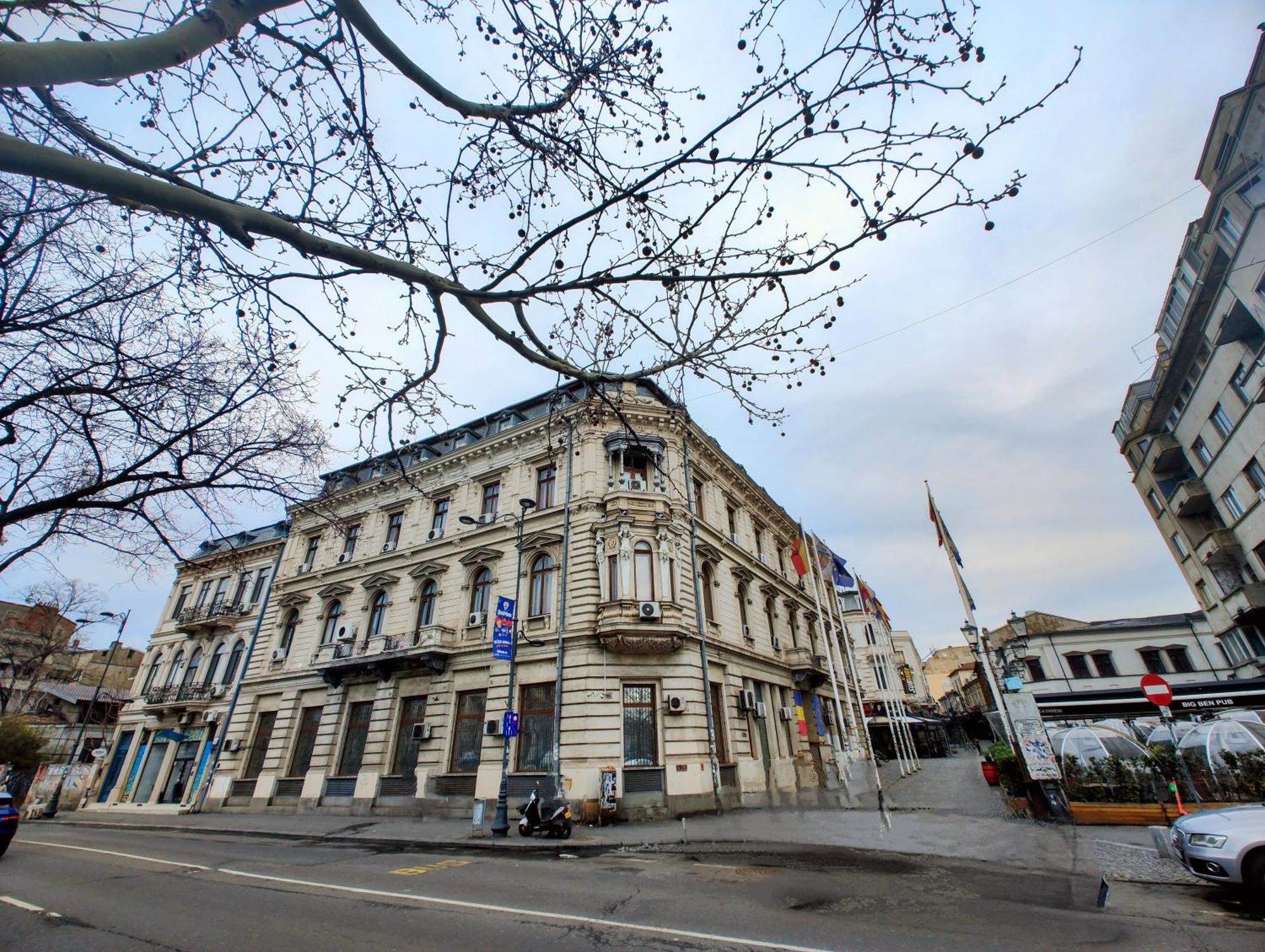 Antique Hostel Bucharest Luaran gambar