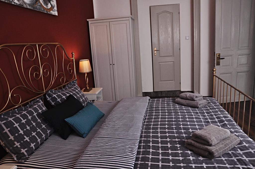 Antique Hostel Bucharest Bilik gambar