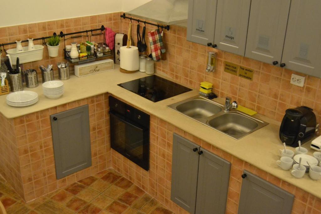 Antique Hostel Bucharest Luaran gambar
